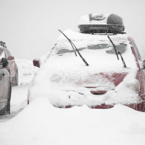 Zamarznięte paliwo w zbiorniku – co robić?